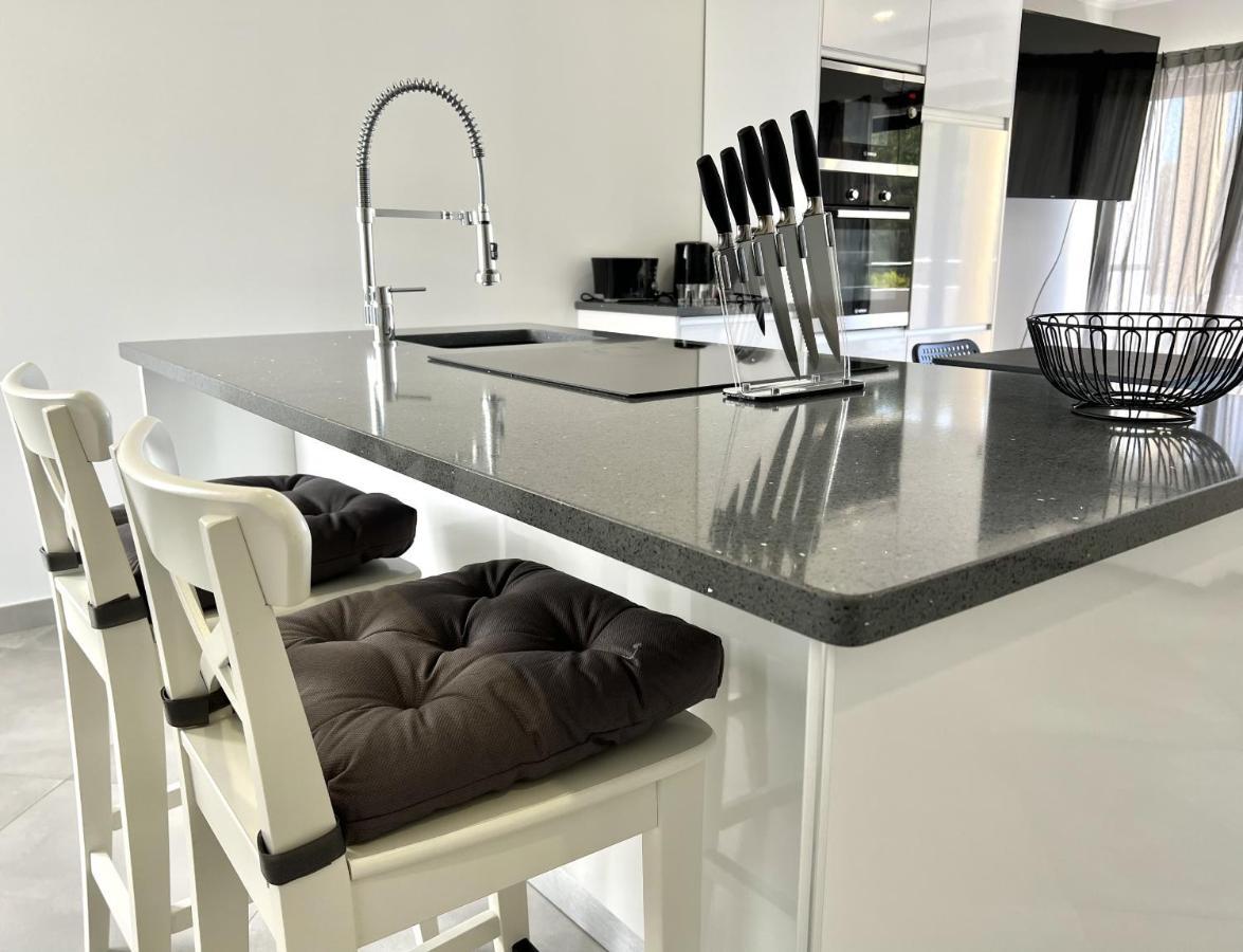 וילהמורה Topazio - Pool & Near The Center By Hd Properties מראה חיצוני תמונה